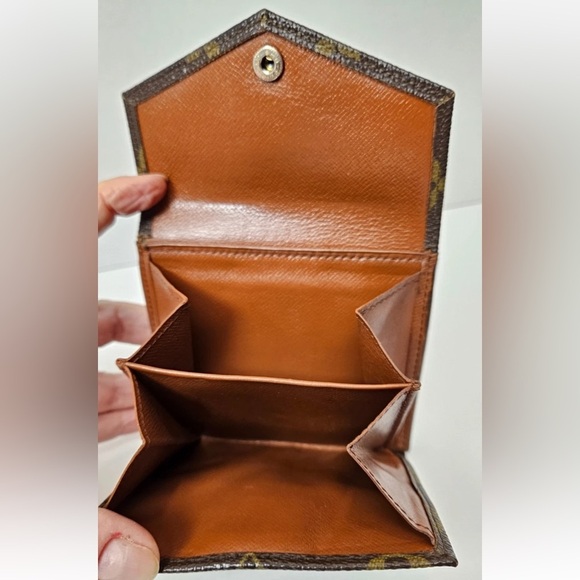 Louis Vuitton Brown and Tan Wallet - Picture 9 of 9